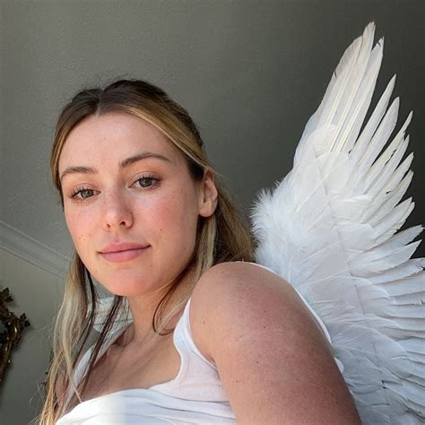 Caroline Calloway is many things — an influencer-enfant terrible, an erstwhile OnlyFans star, and, depending on who you ask, a scam artist — but the title that fits her best is ...
